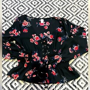 Floral blouse long sleeve